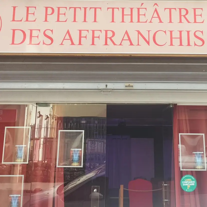 La devanture du Petit Théâtre des Affranchis, rue Léotardi à Nice